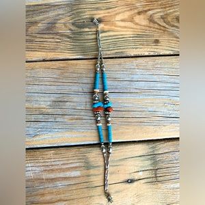 Beautiful genuine turquoise bracelet.